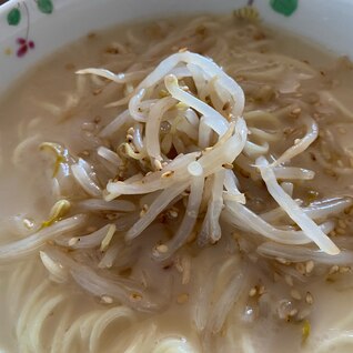 豚骨ラーメンに合うもやし☆